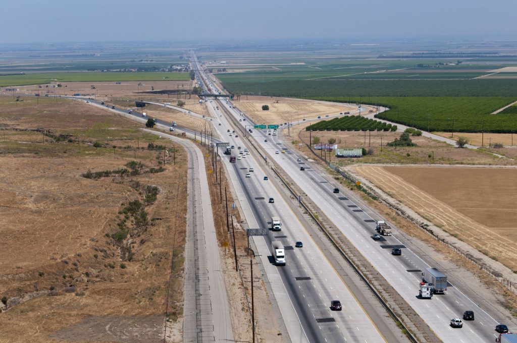 driving-from-la-to-san-francisco-on-i-5-highway-california-rest-stops