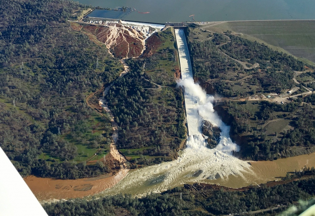Towns Threatenedan Oroville Dam Flood - Oroville California Google Maps